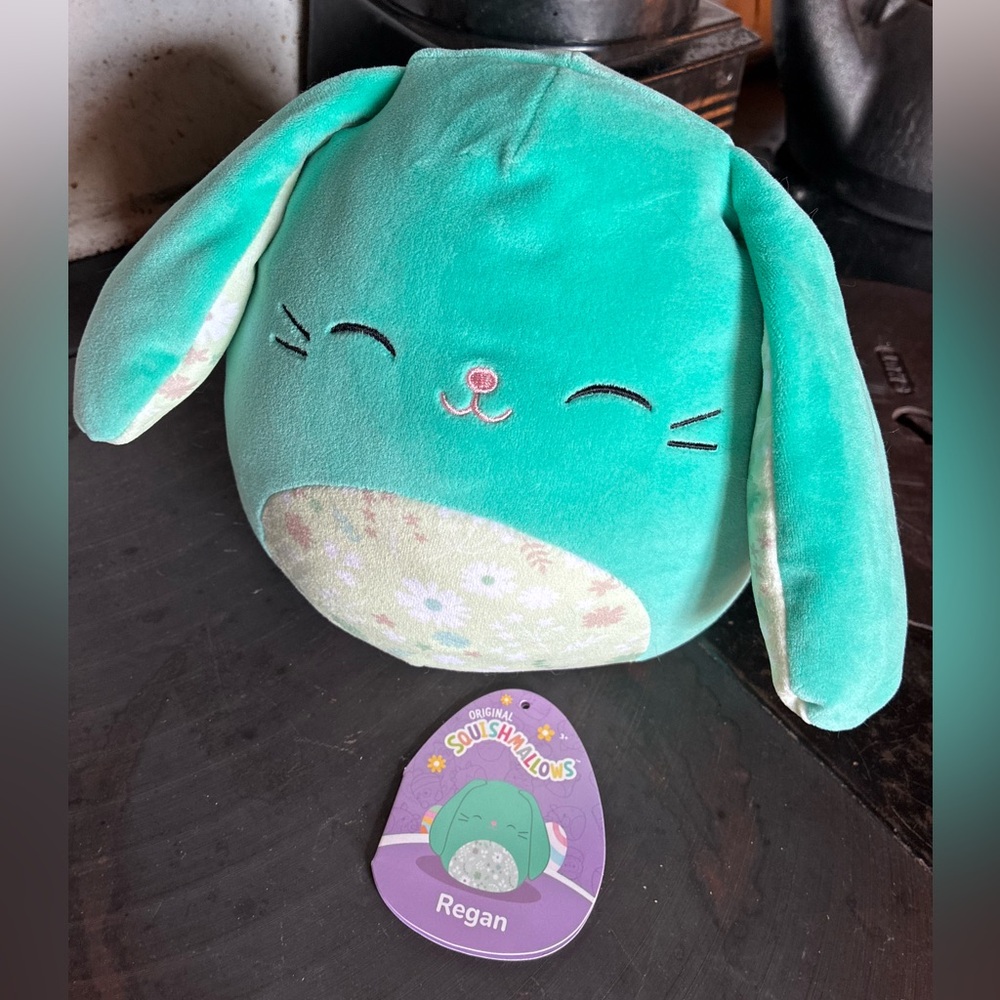 Squishmallows Regan Rabbit 8” Plush Stuffed Animal 2024 Toy Easter Spring